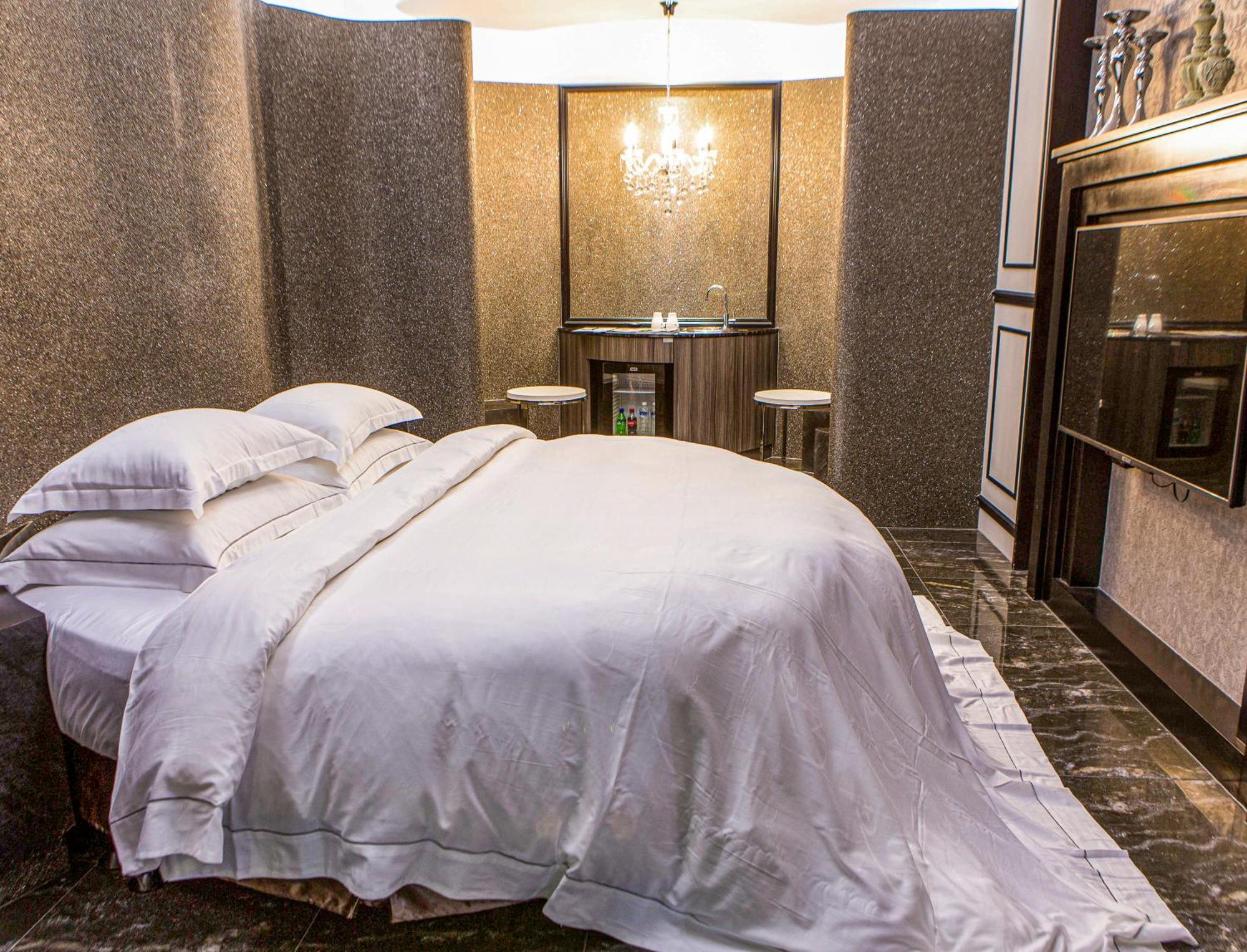 All-Ur Boutique Motel - Xinzhuang Branch ภายนอก รูปภาพ