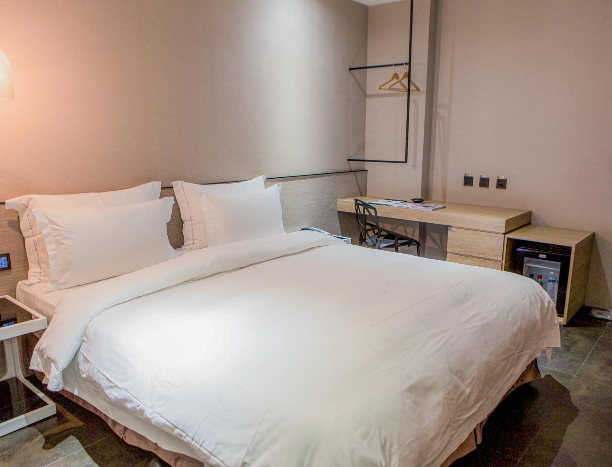 All-Ur Boutique Motel - Xinzhuang Branch ภายนอก รูปภาพ